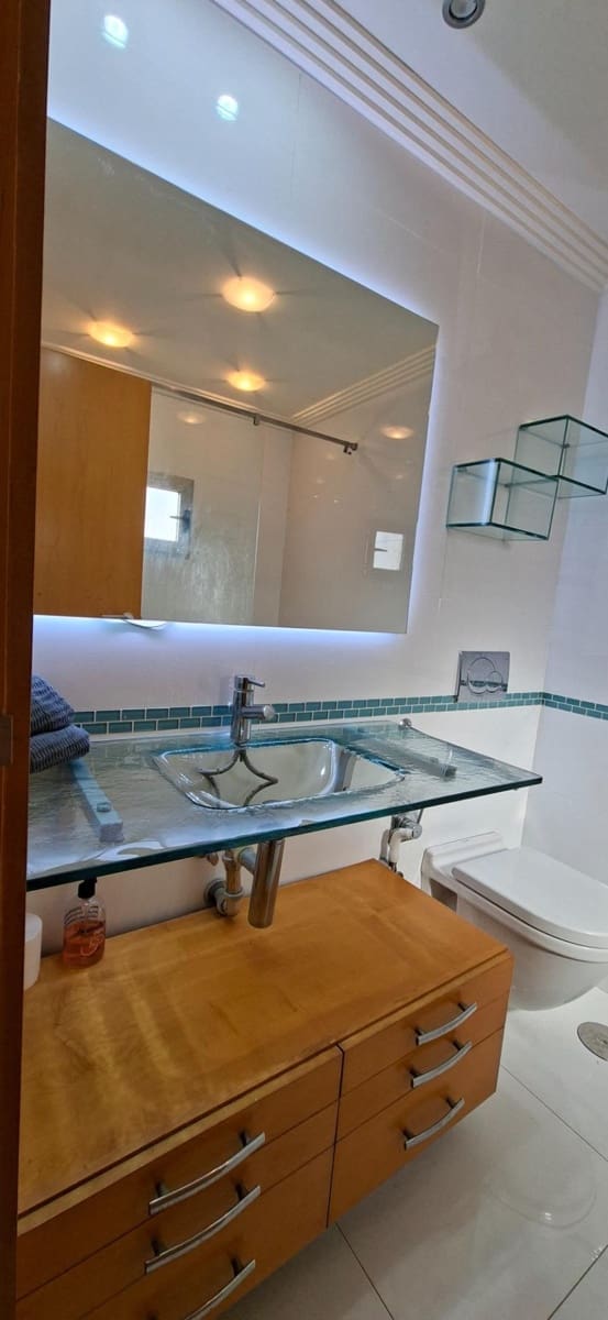 4 soverom Leilighet til salgs i Alicante by - € 799 000 (Ref: 9437563)