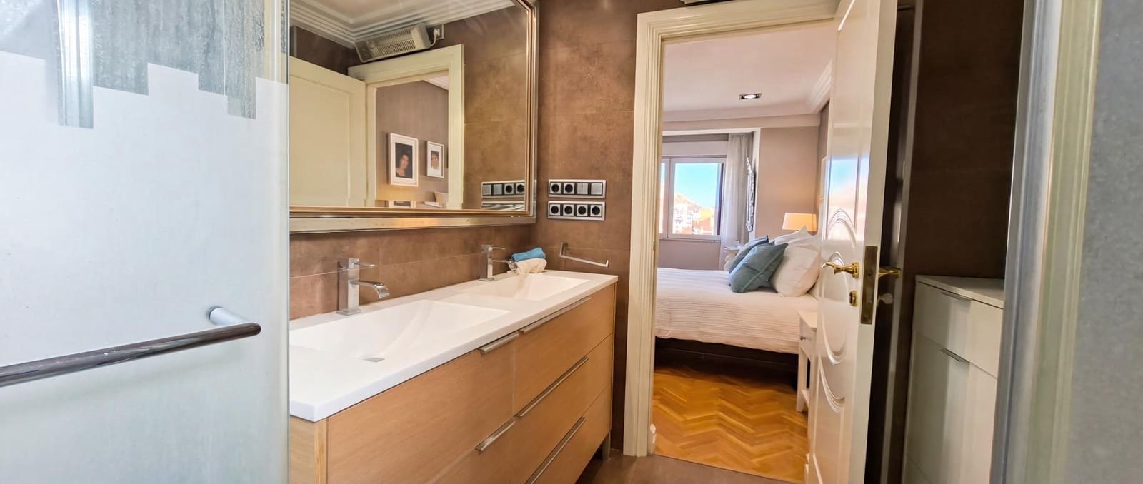 4 soverom Leilighet til salgs i Alicante by - € 799 000 (Ref: 9437563)