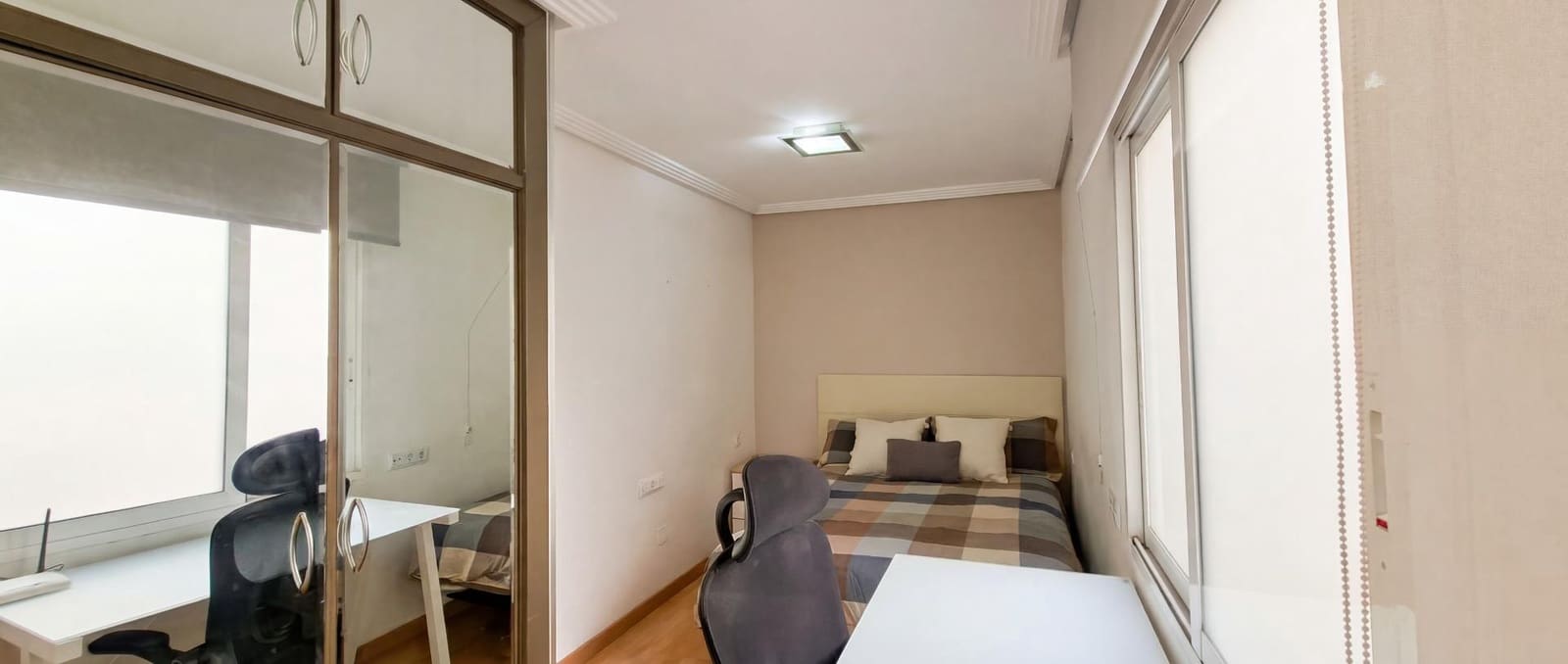 4 soverom Leilighet til salgs i Alicante by - € 799 000 (Ref: 9437563)