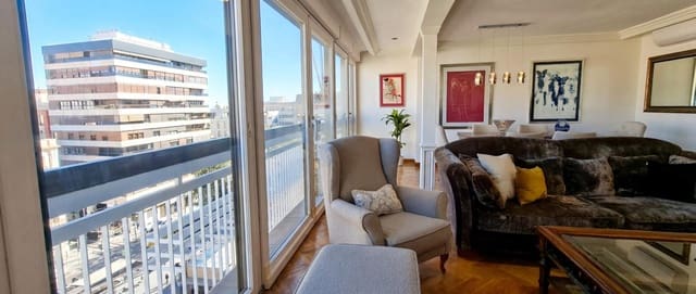 Piso de 4 habitaciones en Alicante / Alacant ciudad en venta - 799.000 € (Ref: 9437563)