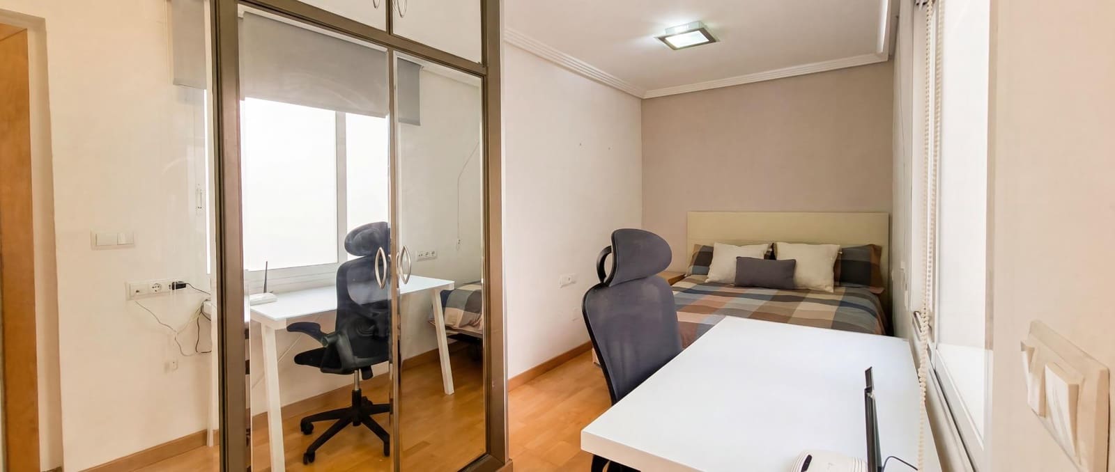 4 soverom Leilighet til salgs i Alicante by - € 799 000 (Ref: 9437563)