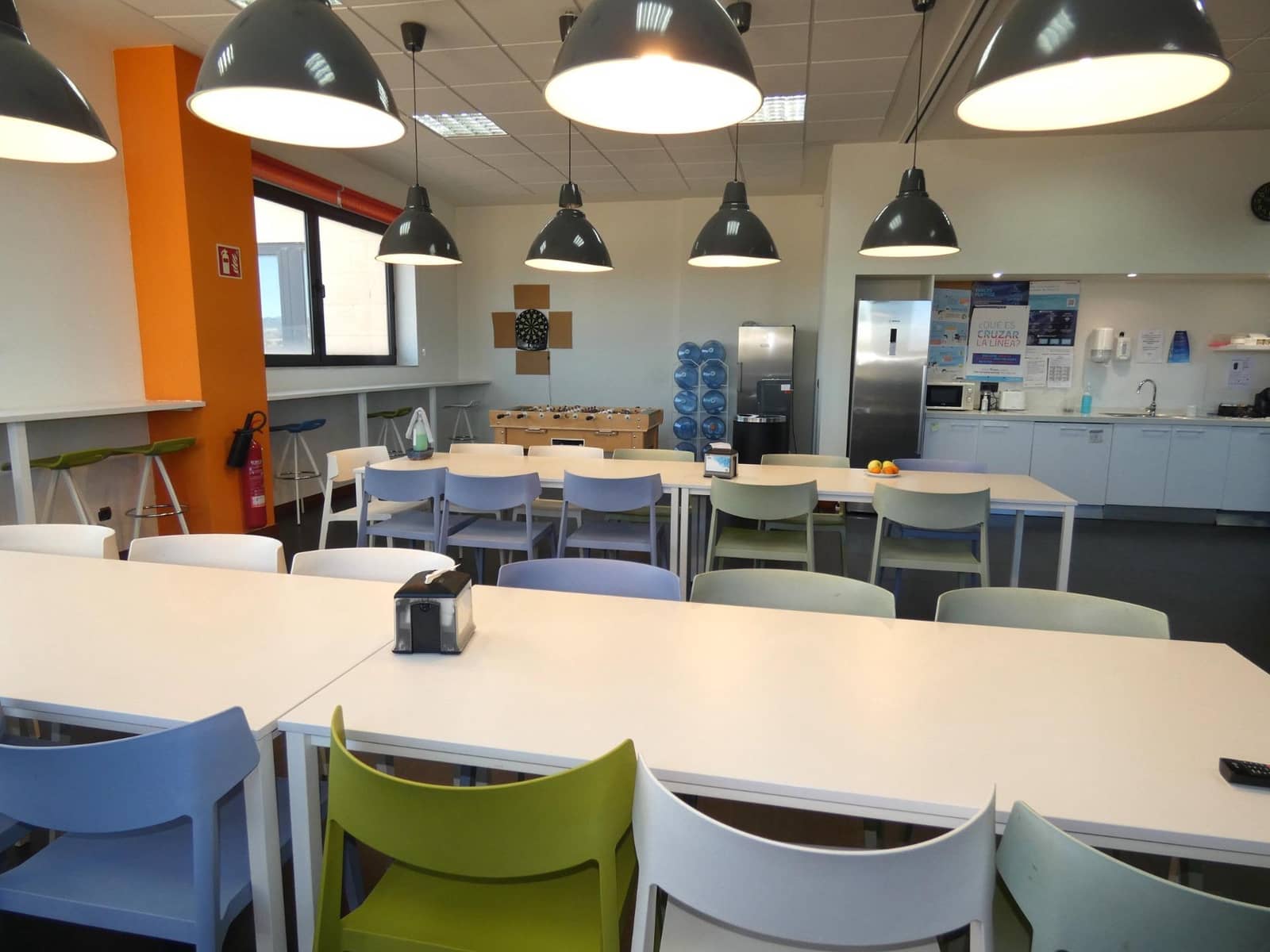 Toimisto vuokrattavana paikassa Playa de San Juan mukana 
autotalli - 2 200 € (Ref: 9440742)