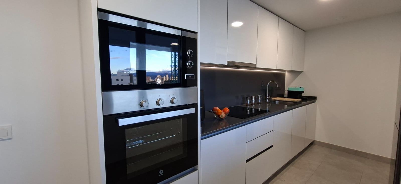 4 soverom Penthouse til salgs i Alicante by med svømmebasseng garasje - € 678 000 (Ref: 9474283)