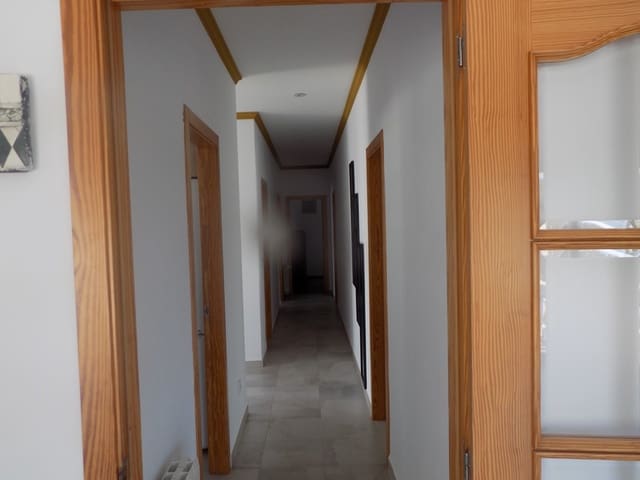 3 quarto Moradia para arrendar em Alcalalí / Alcanalí com piscina - 850 € (Ref: 10045828)