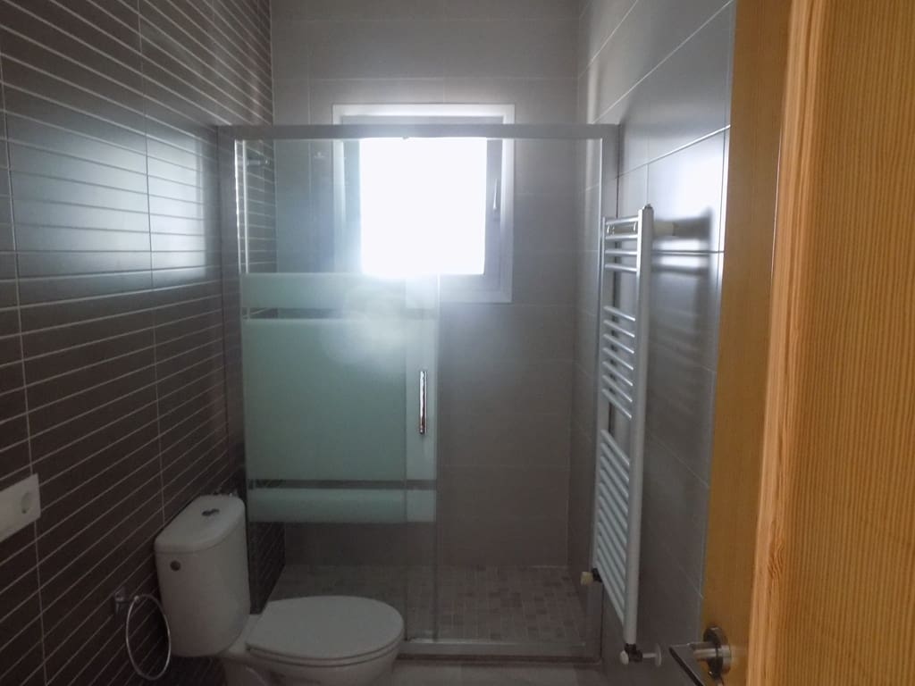 3 quarto Moradia para arrendar em Alcalali / Alcanali com piscina - 850 € (Ref: 10045828)