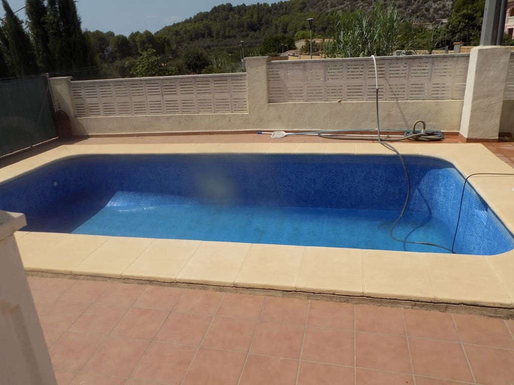 3 quarto Moradia para arrendar em Alcalali / Alcanali com piscina - 850 € (Ref: 10045828)
