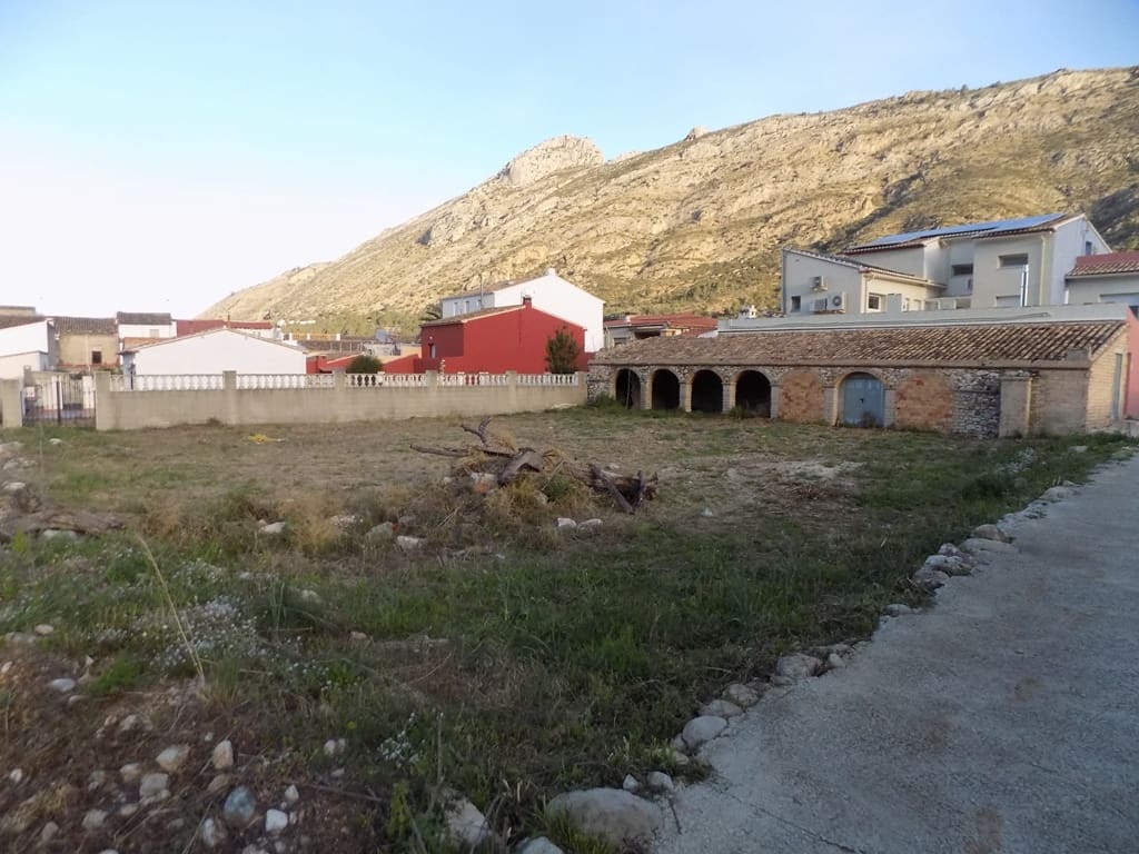 Finca/Landehus til salg i Benigembla / Benichembla - € 120.000 (Ref: 8848092)