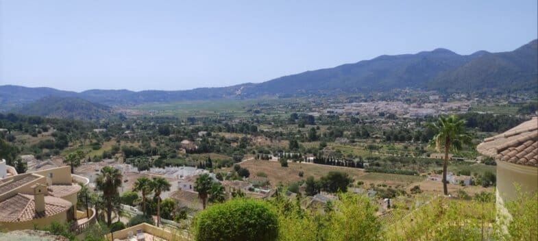 Tontti myytävänä paikassa Jalon / Xalo - 90 000 € (Ref: 9331429)