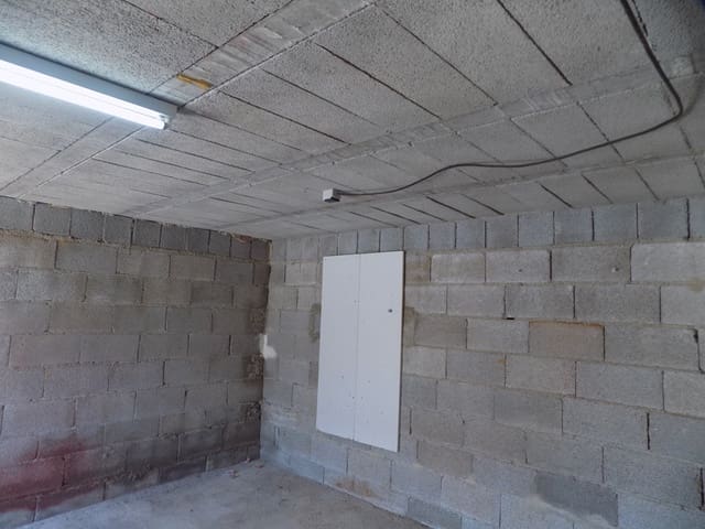 2 bedroom Villa for rent in Alcalalí / Alcanalí - € 700 (Ref: 9740060)