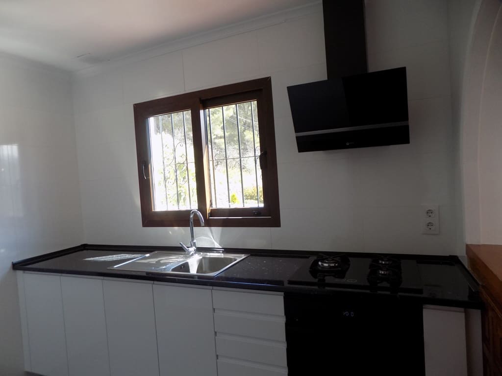 2 bedroom Villa for rent in Alcalali / Alcanali - € 700 (Ref: 9740060)