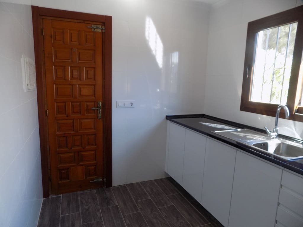 2 bedroom Villa for rent in Alcalali / Alcanali - € 700 (Ref: 9740060)