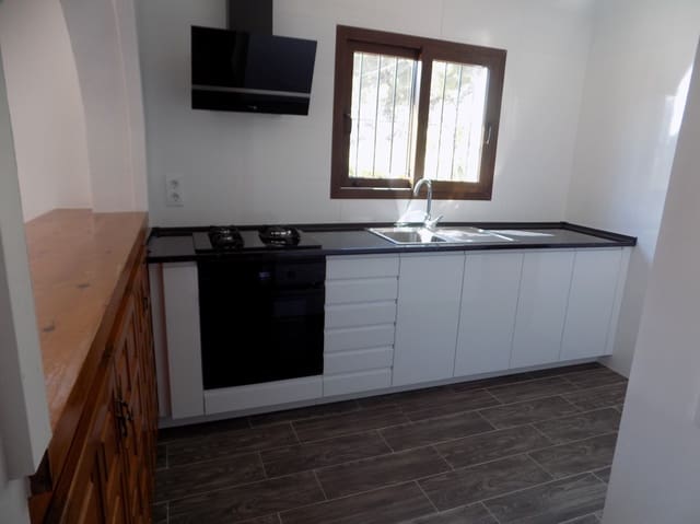 2 bedroom Villa for rent in Alcalalí / Alcanalí - € 700 (Ref: 9740060)