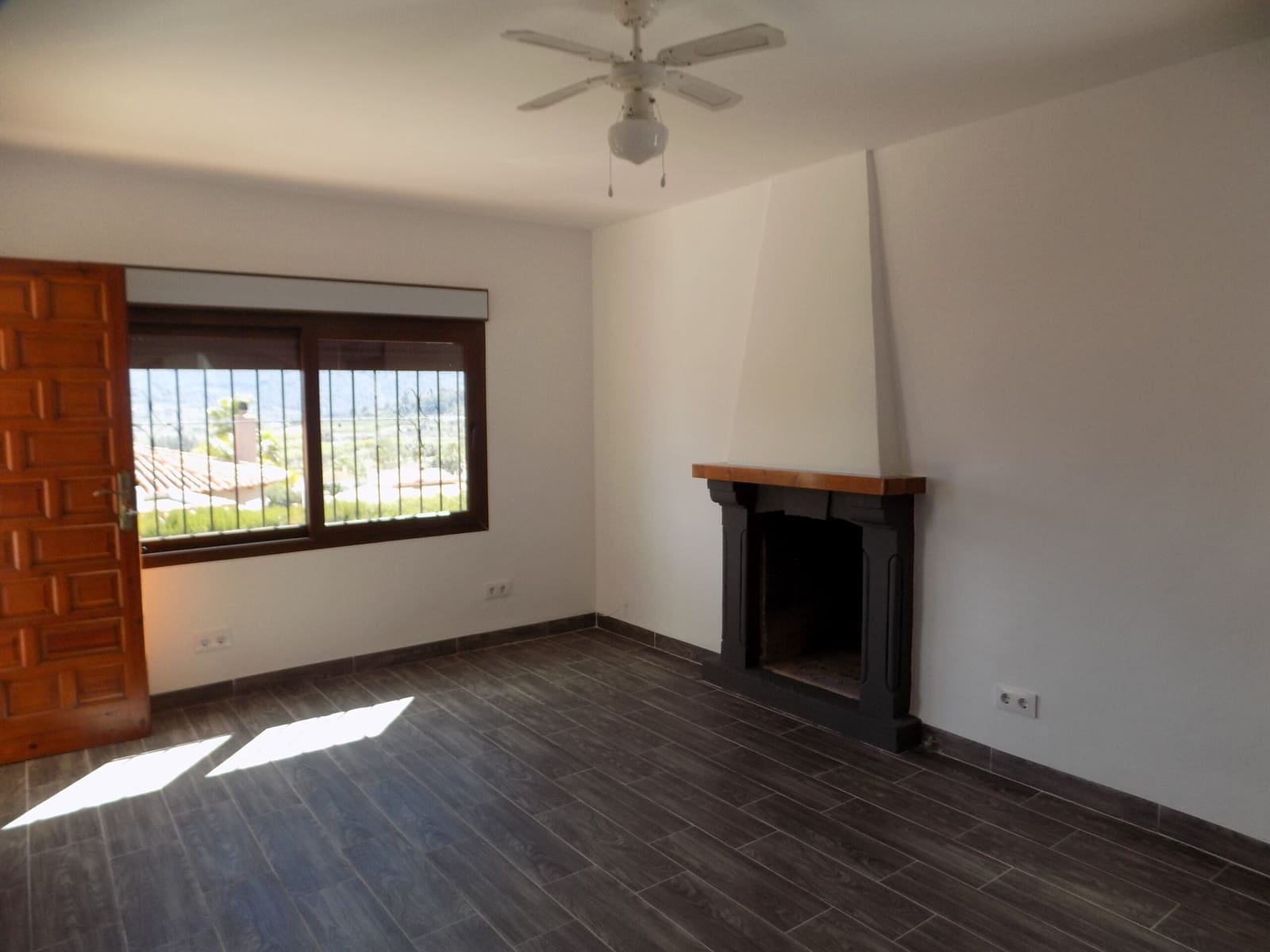 2 bedroom Villa for rent in Alcalali / Alcanali - € 700 (Ref: 9740060)