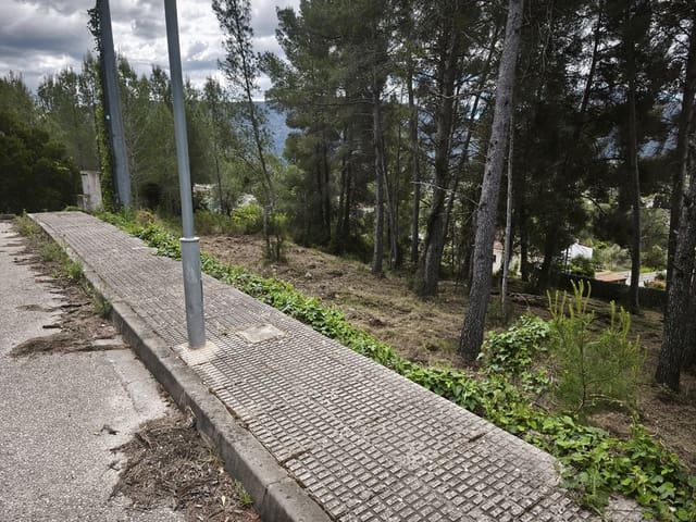 Building Plot for sale in Alcalalí / Alcanalí - € 300,000 (Ref: 9776836)