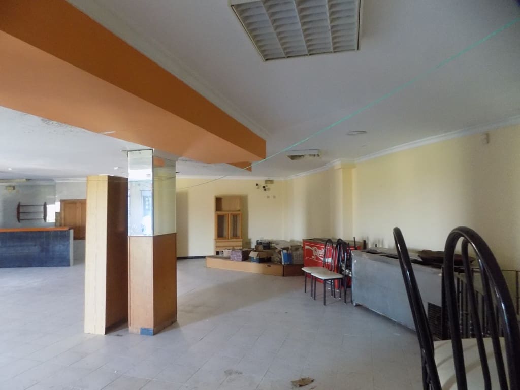 Restaurant/Bar til salgs i Tormos - € 240 000 (Ref: 9950417)