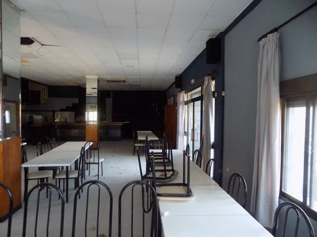 Restaurant/Bar à vendre à Tormos - 240 000 € (Ref: 9950417)