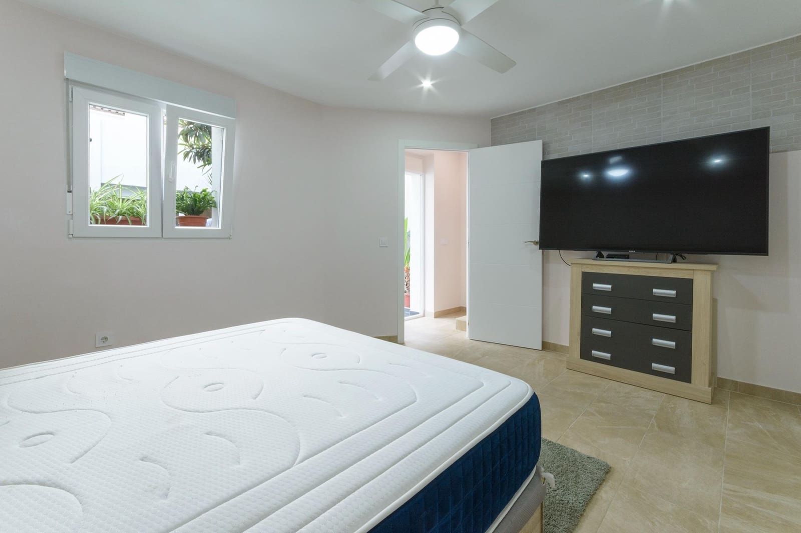 6 slaapkamer Huis te koop in Tavernes de la Valldigna - € 210.000 (Ref: 10009214)