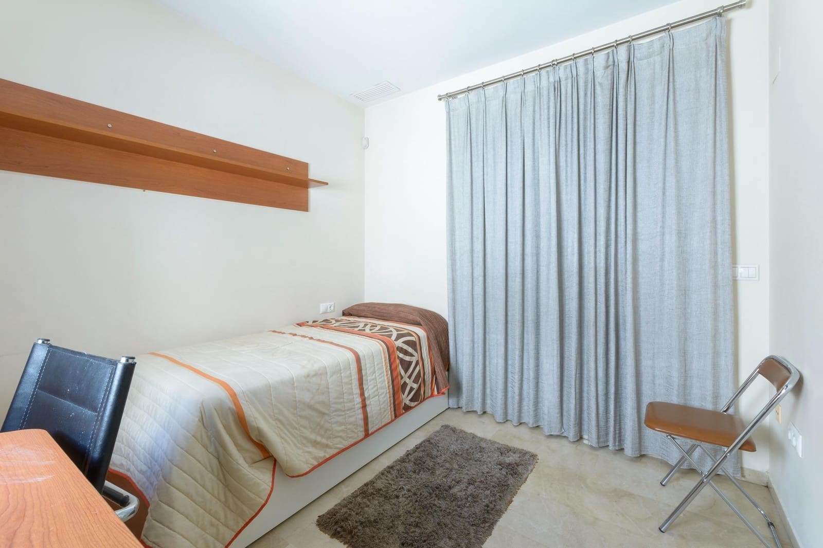4 bedroom Penthouse for sale in Gandia with garage - € 449,000 (Ref: 10011561)