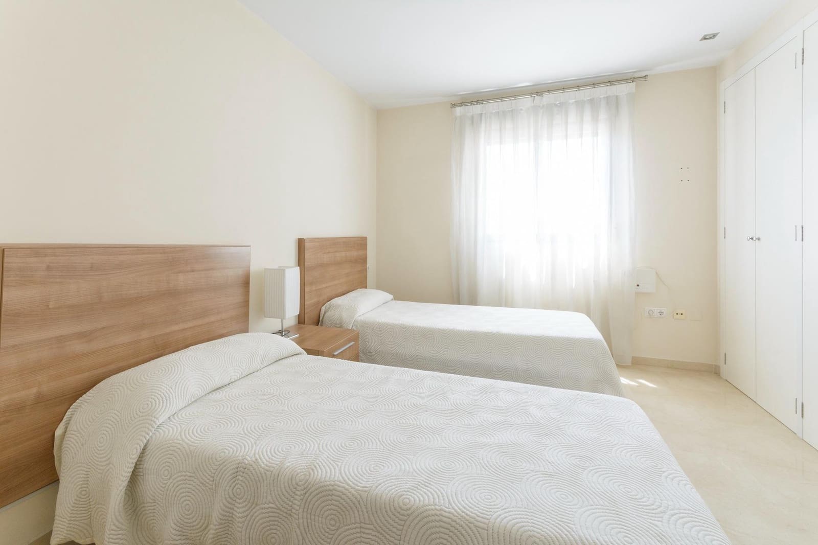 4 bedroom Penthouse for sale in Gandia with garage - € 449,000 (Ref: 10011561)