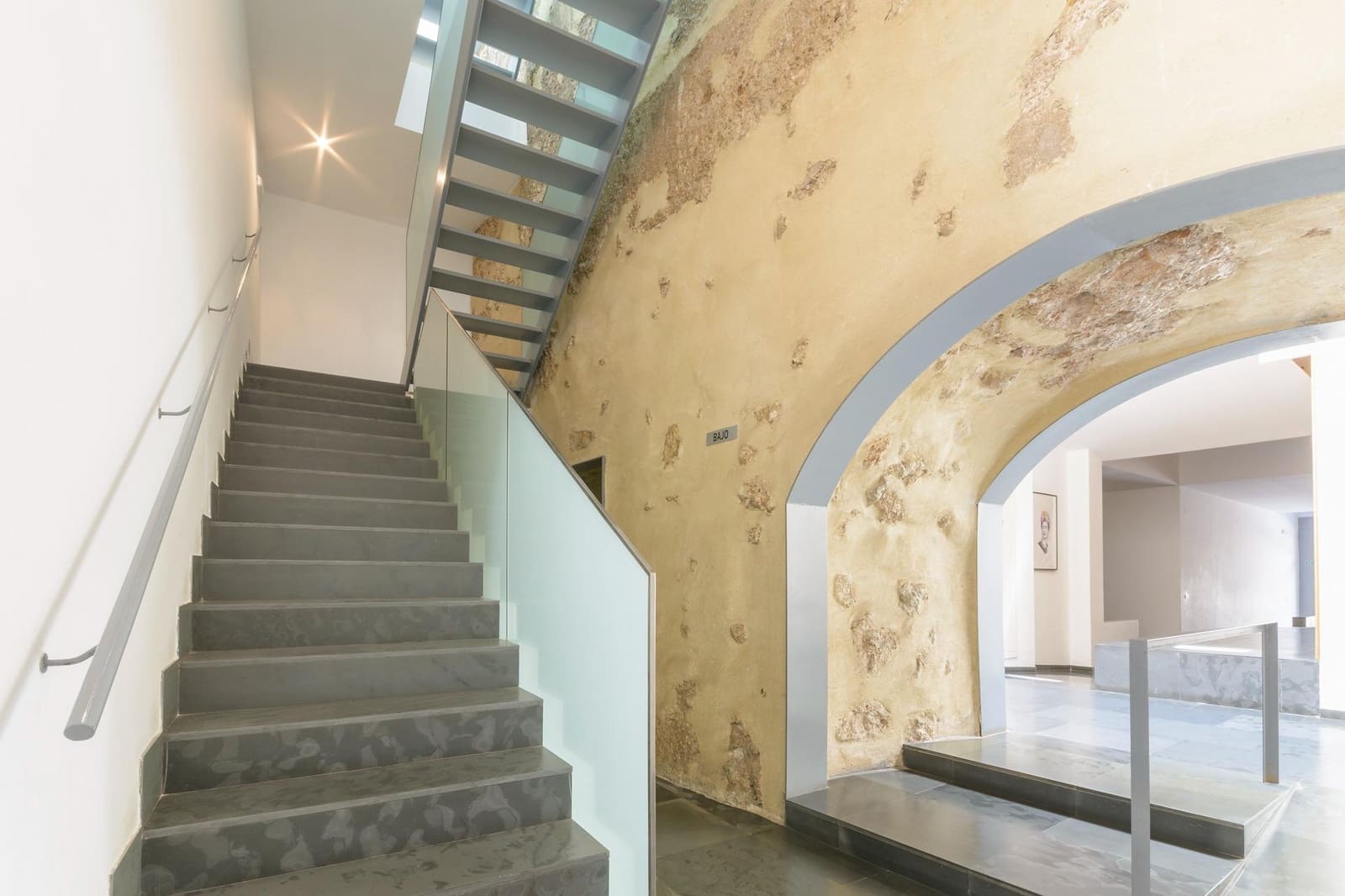 4 bedroom Penthouse for sale in Gandia with garage - € 449,000 (Ref: 10011561)