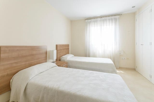 4 bedroom Penthouse for sale in Gandia - € 449,000 (Ref: 10011561)