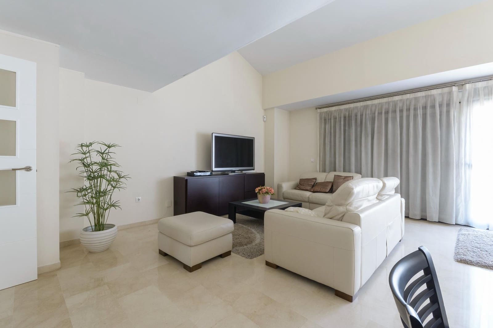 4 bedroom Penthouse for sale in Gandia with garage - € 449,000 (Ref: 10011561)