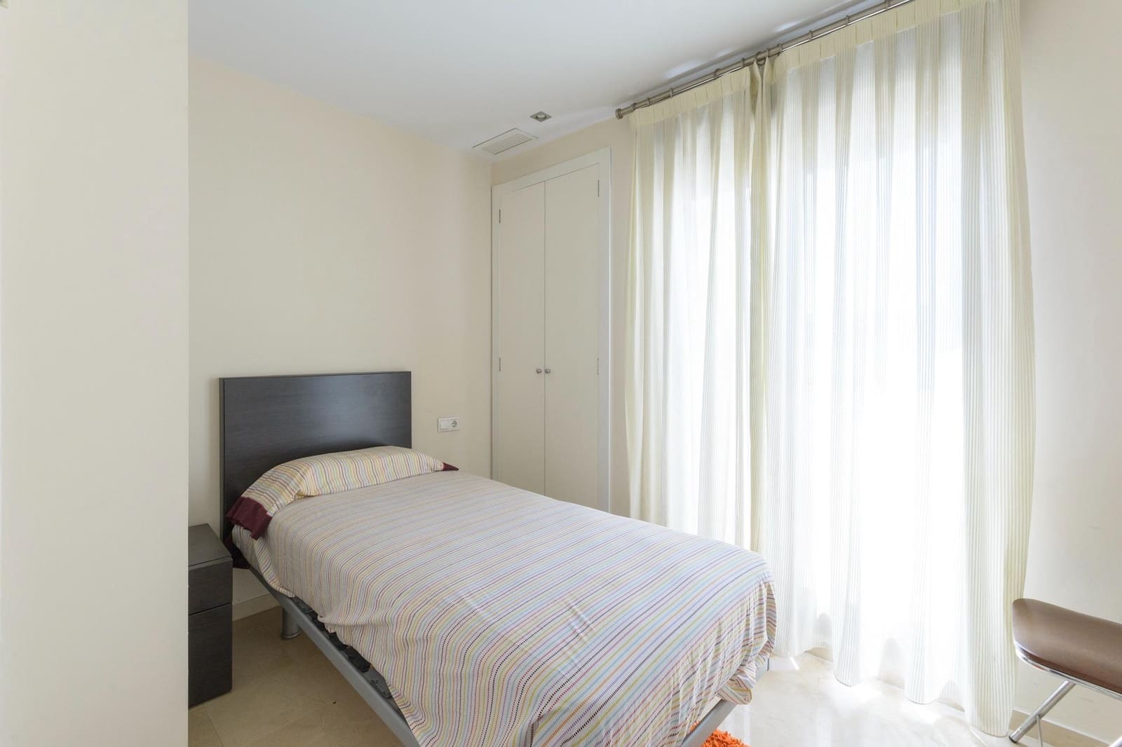 4 bedroom Penthouse for sale in Gandia with garage - € 449,000 (Ref: 10011561)