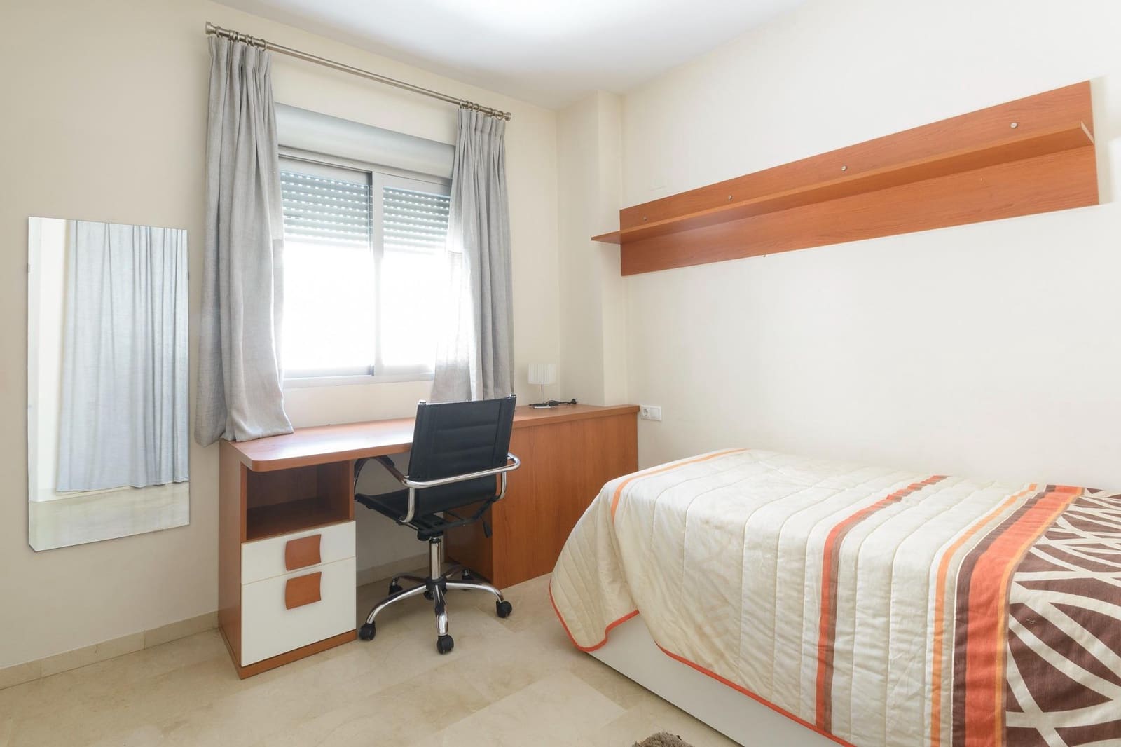 4 bedroom Penthouse for sale in Gandia with garage - € 449,000 (Ref: 10011561)