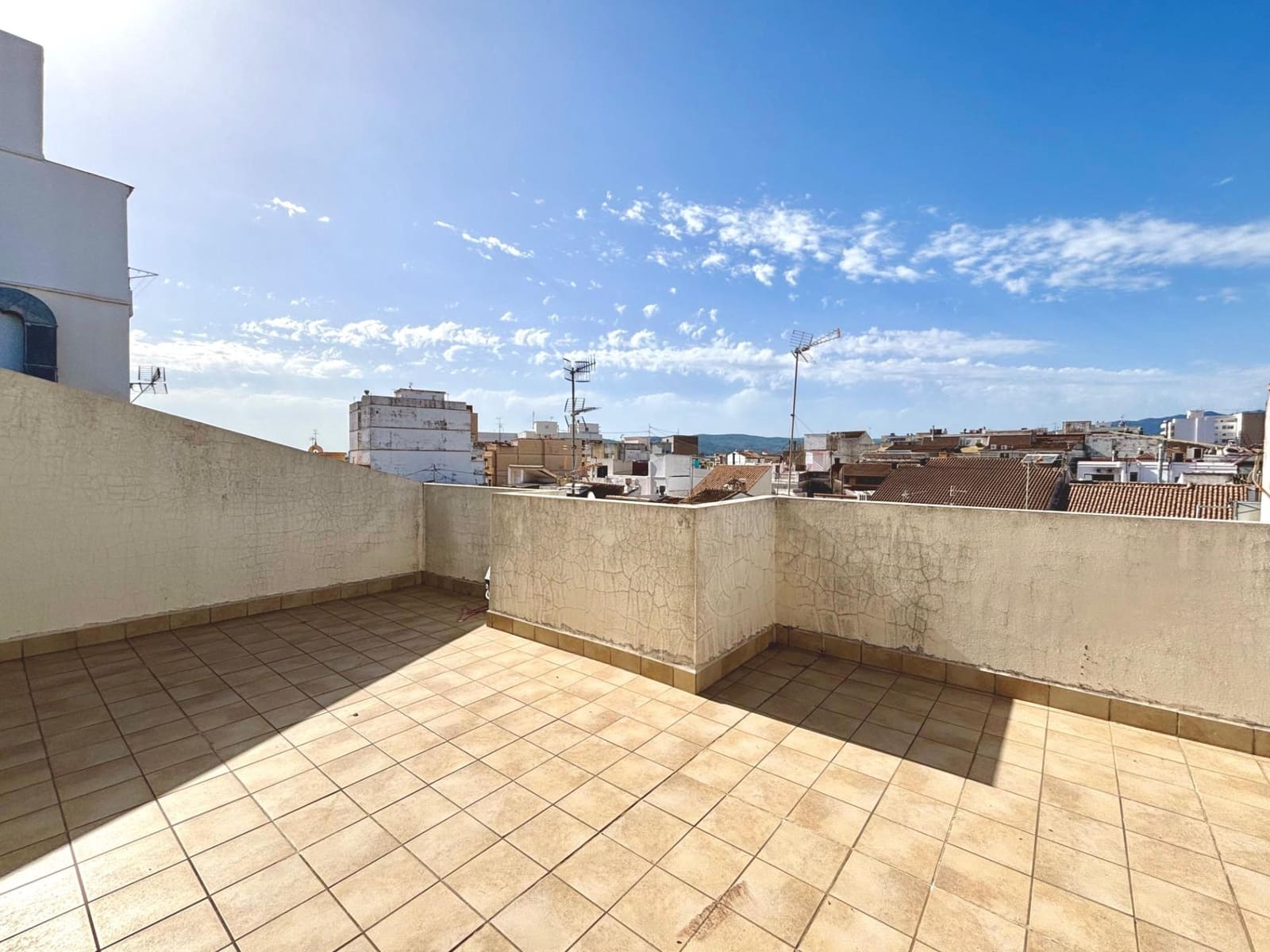 4 slaapkamer Penthouse te koop in Gandia met garage - € 449.000 (Ref: 10011561)