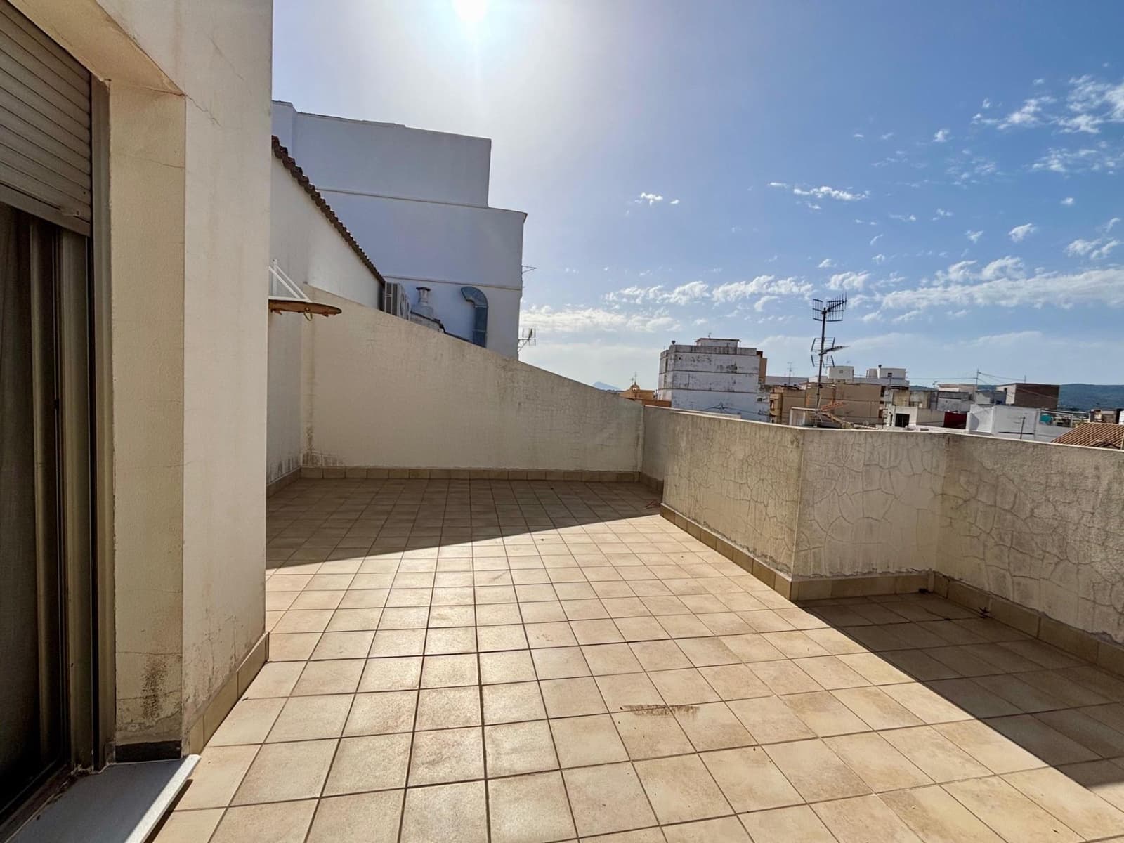 4 slaapkamer Penthouse te koop in Gandia met garage - € 449.000 (Ref: 10011561)