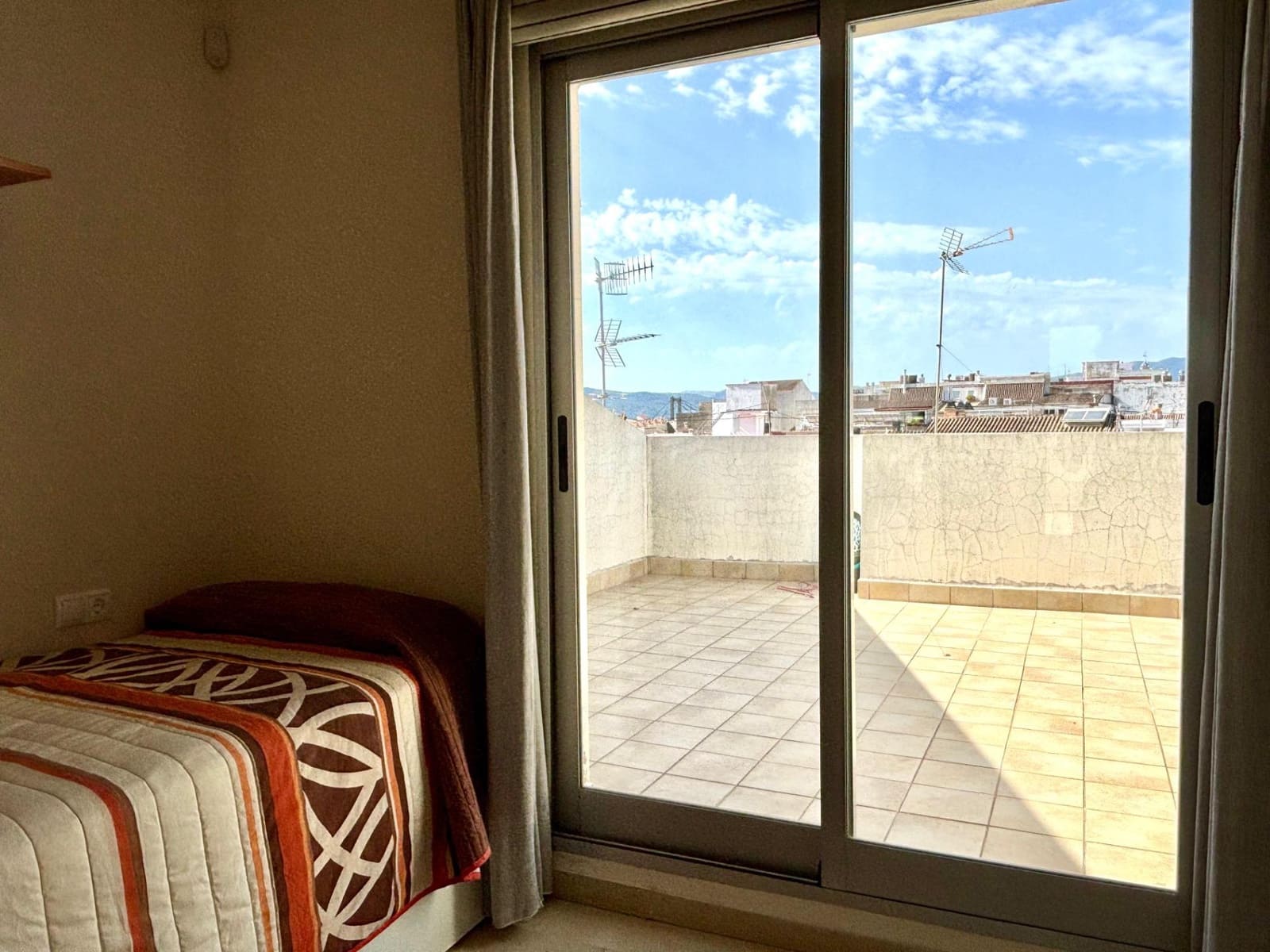 4 slaapkamer Penthouse te koop in Gandia met garage - € 449.000 (Ref: 10011561)