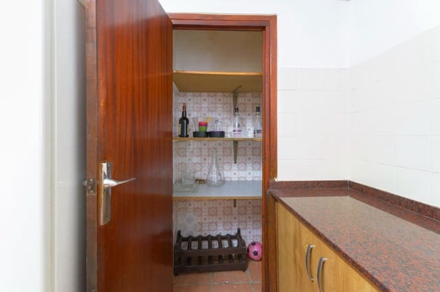 3 bedroom Townhouse for sale in Gandia - € 164,900 (Ref: 10011563)