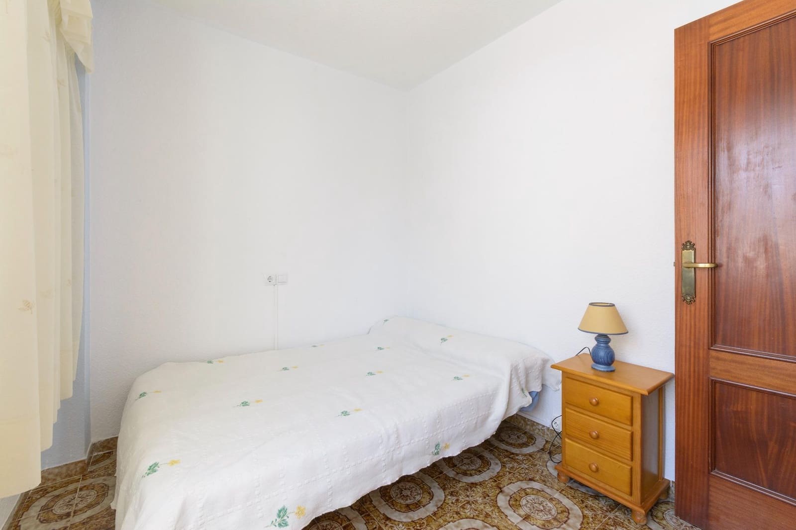 2 sovrum Lägenhet till salu i Piles - 140 000 € (Ref: 10027425)
