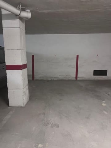 Autotalli myytävänä paikassa Gandia - 12 000 € (Ref: 10047465)