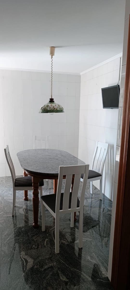 3 makuuhuone Asunto vuokrattavana paikassa Gandia mukana 
autotalli - 950 € (Ref: 10100321)