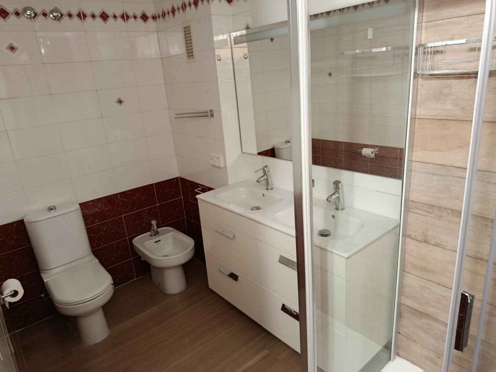 3 makuuhuone Asunto vuokrattavana paikassa Gandia mukana 
autotalli - 950 € (Ref: 10100321)