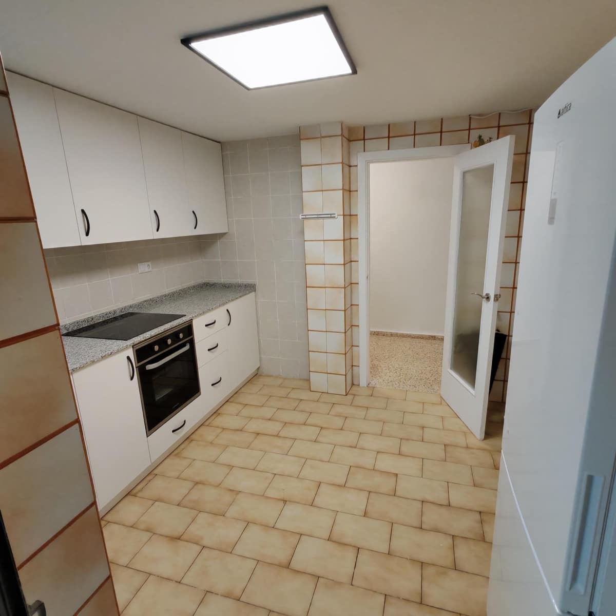 4 quarto Apartamento para arrendar em Gandia com garagem - 750 € (Ref: 10115776)