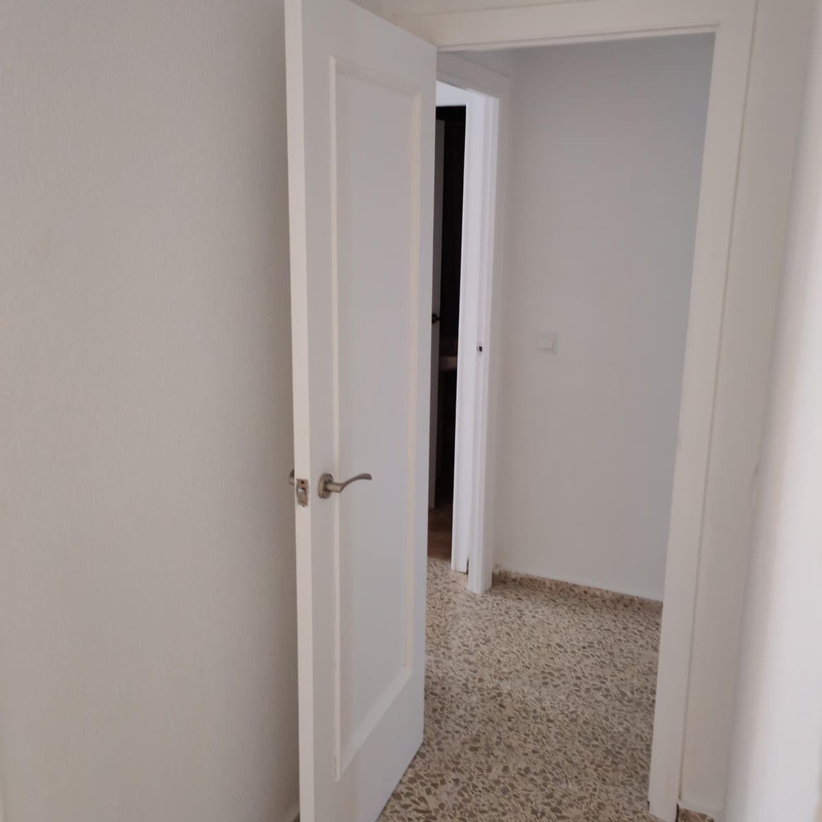 4 quarto Apartamento para arrendar em Gandia com garagem - 750 € (Ref: 10115776)