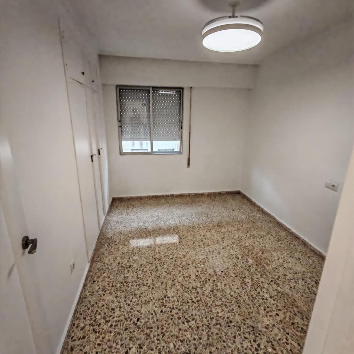 4 quarto Apartamento para arrendar em Gandia com garagem - 750 € (Ref: 10115776)