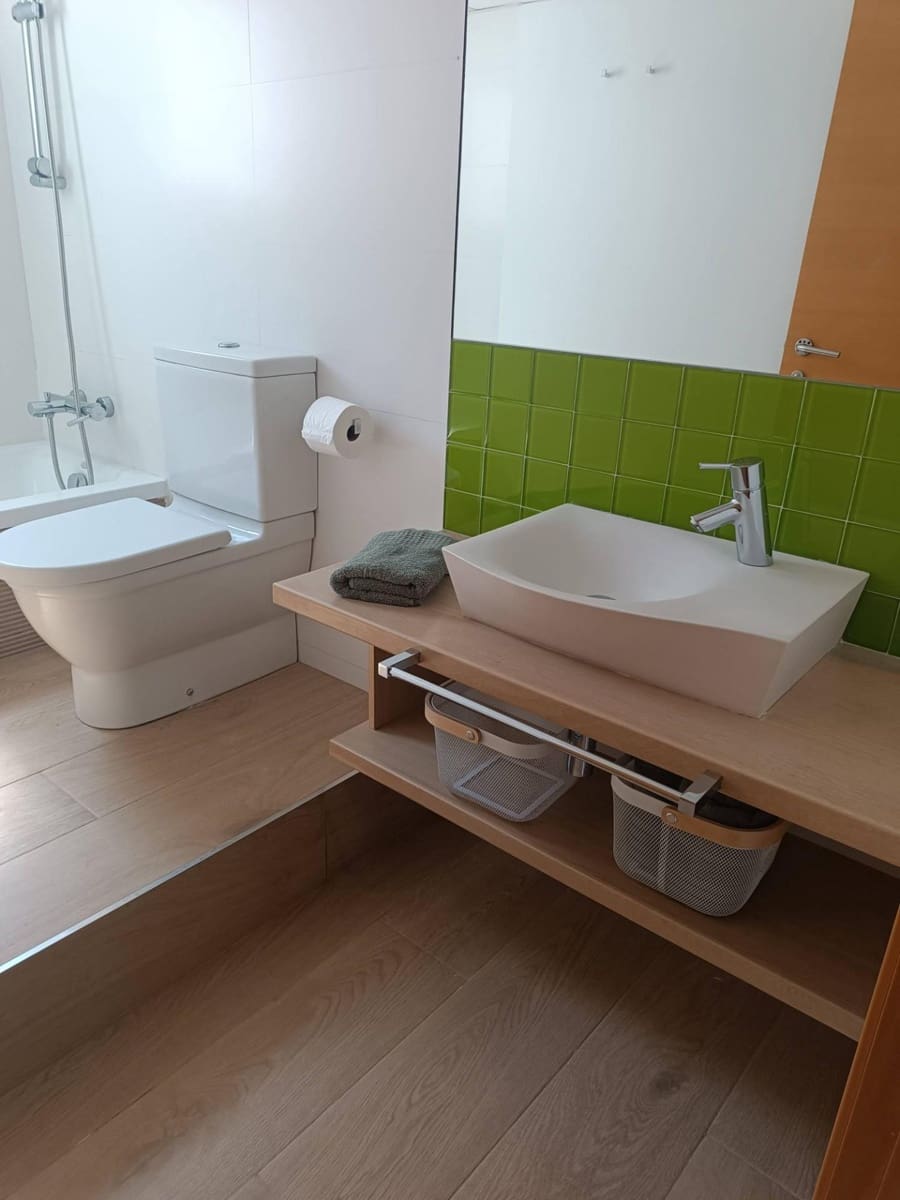 2 quarto Apartamento para arrendar em Gandia - 950 € (Ref: 10120037)