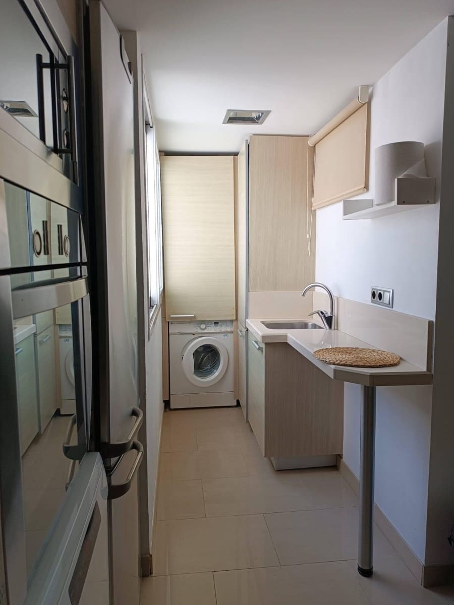 2 quarto Apartamento para arrendar em Gandia - 950 € (Ref: 10120037)