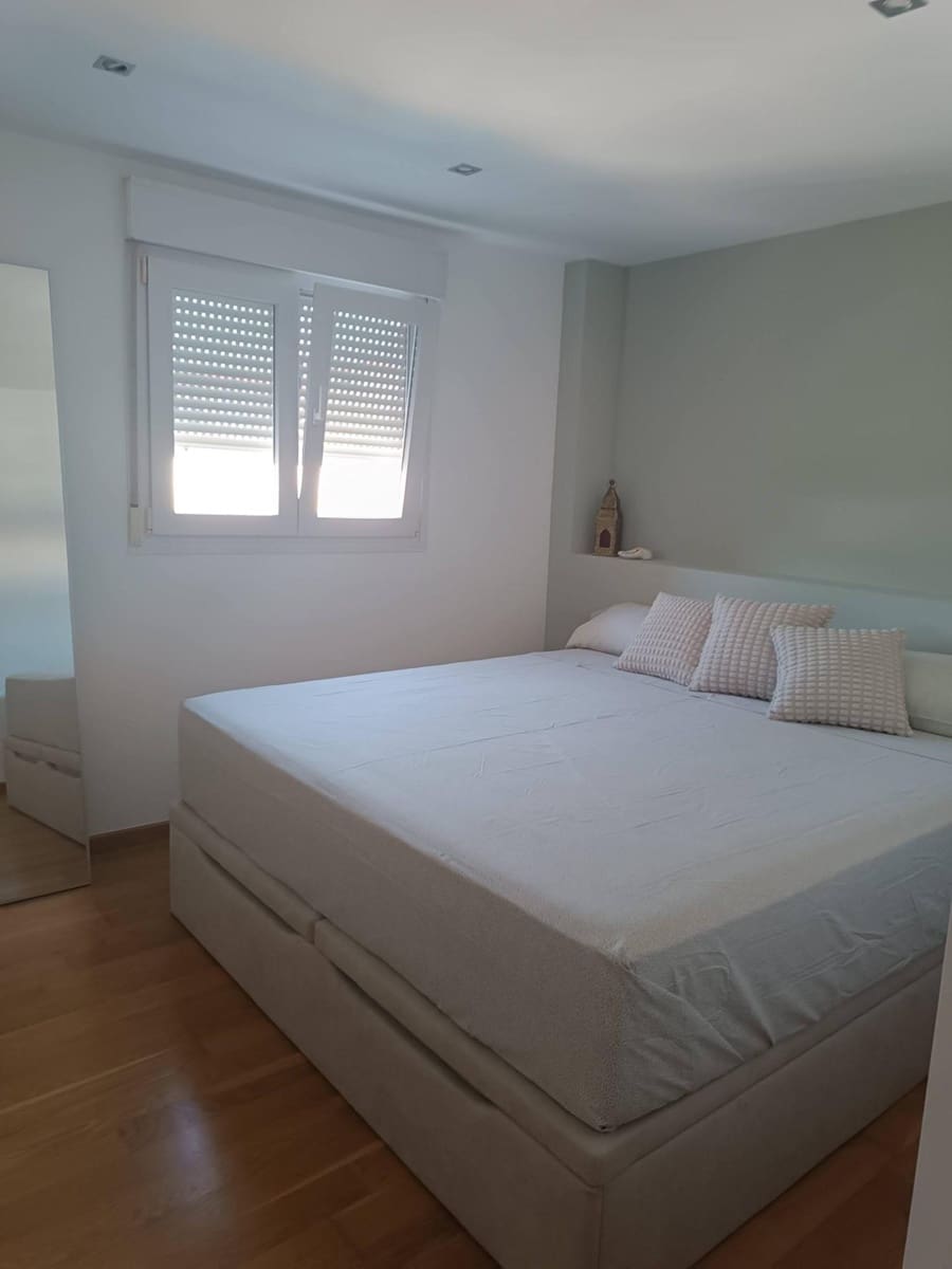 2 quarto Apartamento para arrendar em Gandia - 950 € (Ref: 10120037)