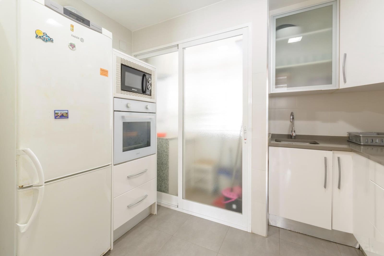 2 bedroom Apartment for sale in Gandia - € 162,000 (Ref: 10187237)