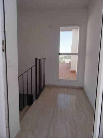 3 bedroom Penthouse for rent in Villalonga with garage - € 800 (Ref: 2643674)