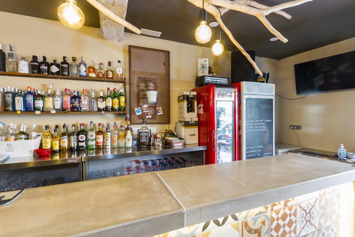 Business for sale in Alqueria de la Comtessa - € 118,000 (Ref: 6184781)