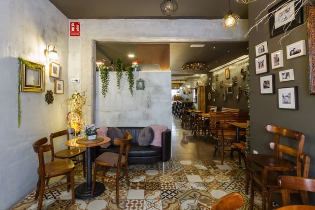 Business for sale in Alqueria de la Comtessa - € 118,000 (Ref: 6184781)