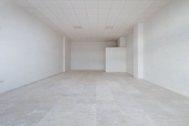 Erhverv til leje i Gandia med garage - € 1.400 (Ref: 6184815)