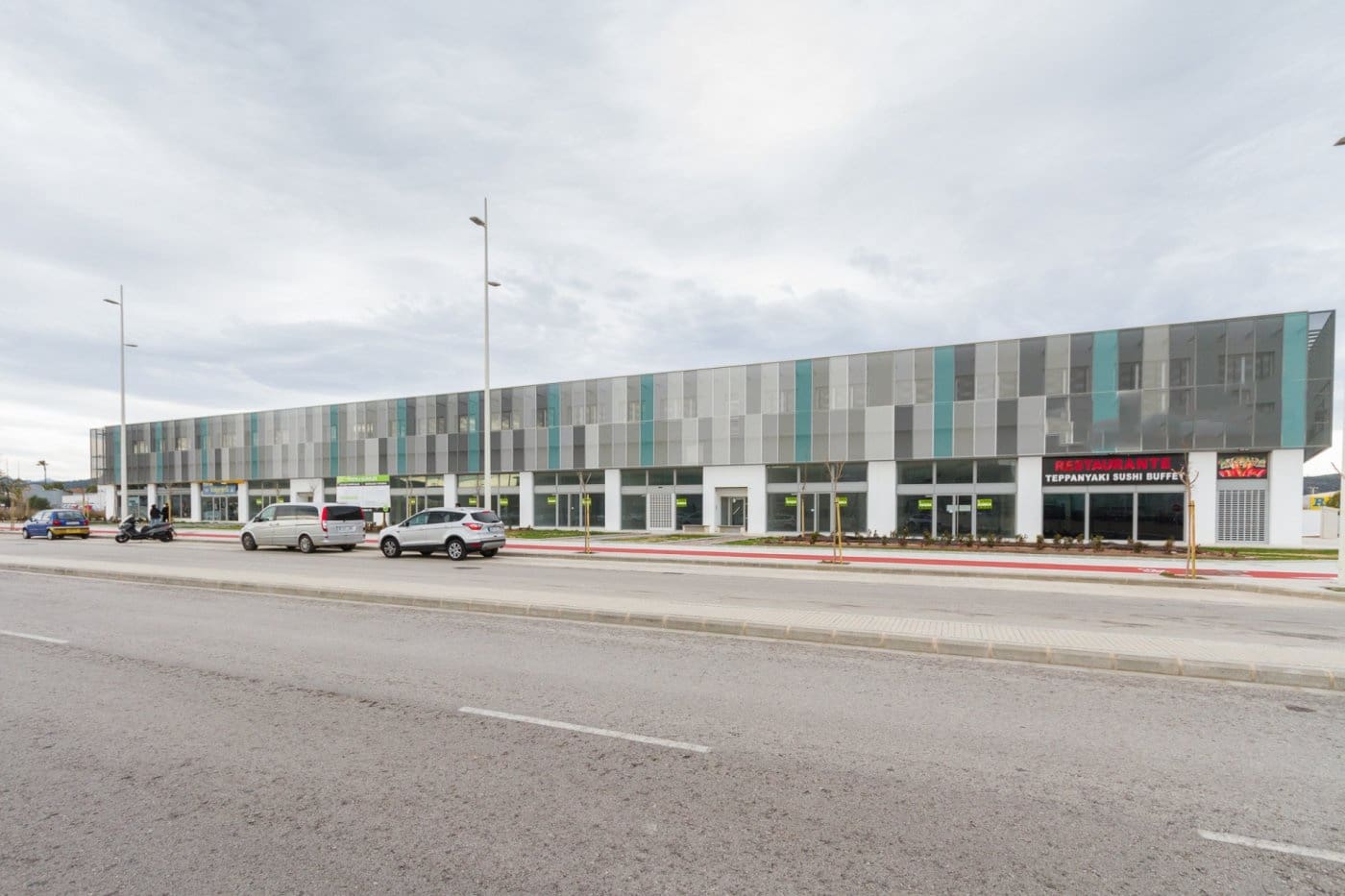 Kontor til leje i Gandia med garage - € 7.000 (Ref: 6184847)