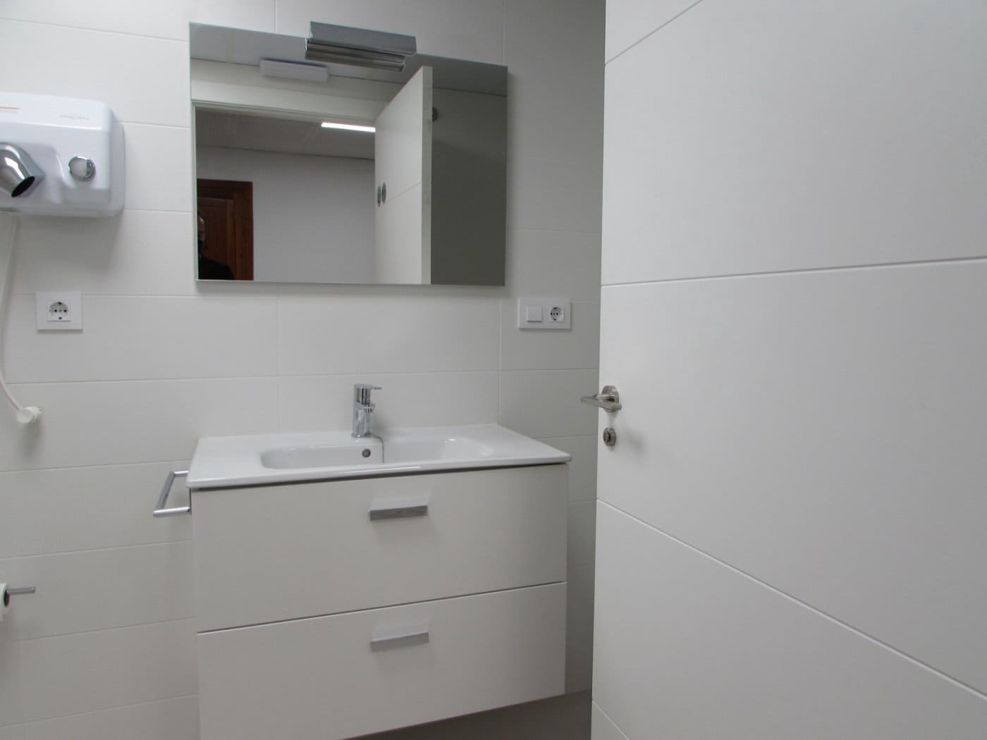 Kontor til leje i Gandia - € 600 (Ref: 6184850)