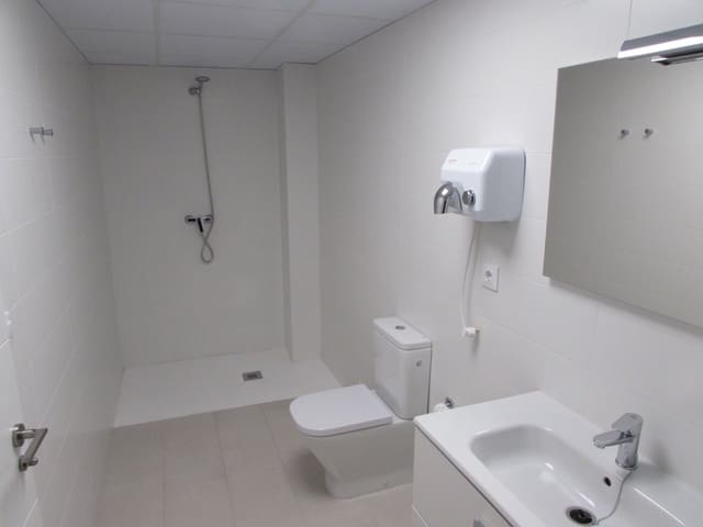 Kontor til leje i Gandia - € 600 (Ref: 6184850)